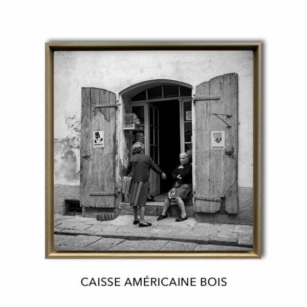 Photo d'une vieille épicerie à Ile-Rousse en Corse – Image 11