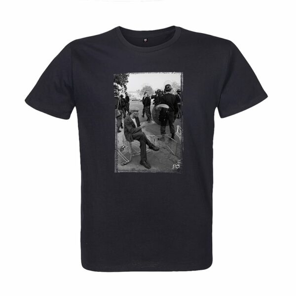 T-Shirt Unisexe | L'Homme Tranquille. Manifestation Paysanne à Ajaccio, Corse – Image 3