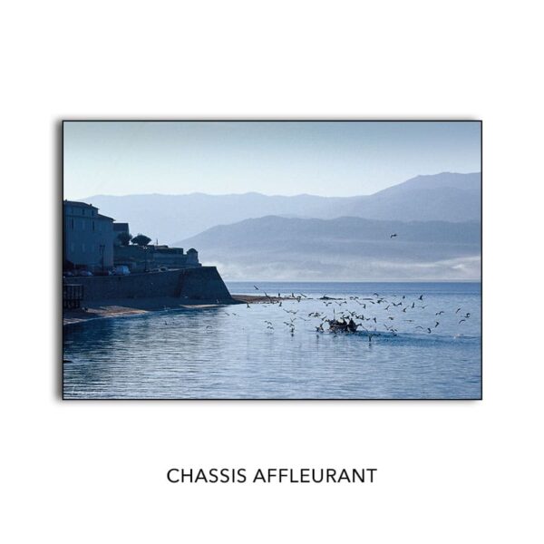 Photo de pêcheur pointu à la citadelle d'Ajaccio en Corse – Image 12