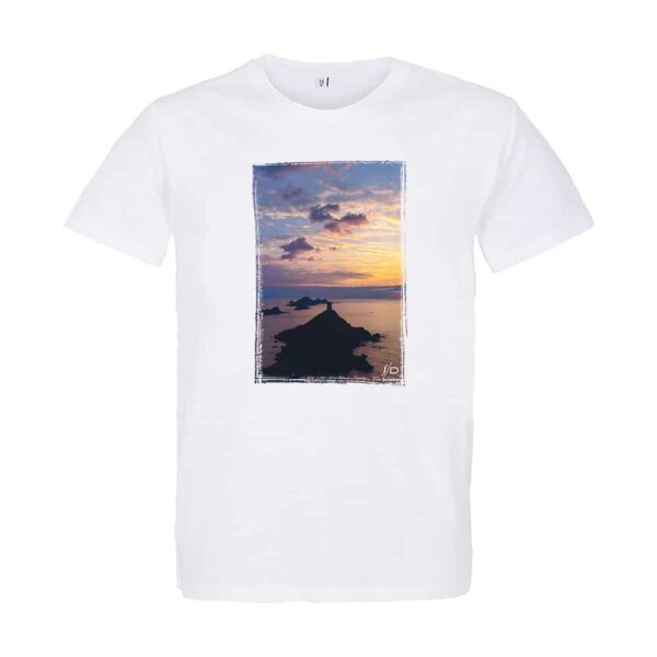 T-Shirt Unisexe | Les Îles Sanguinaires, Ajaccio – Image 2
