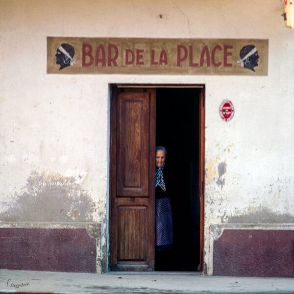 Photo du bar du village de Corbara en Corse